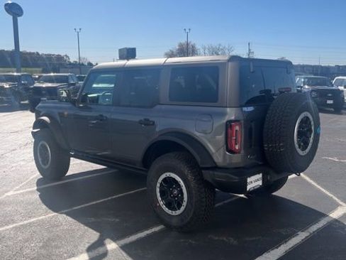 New 2025 Ford Bronco Badlands w/ Sasquatch Package image 4