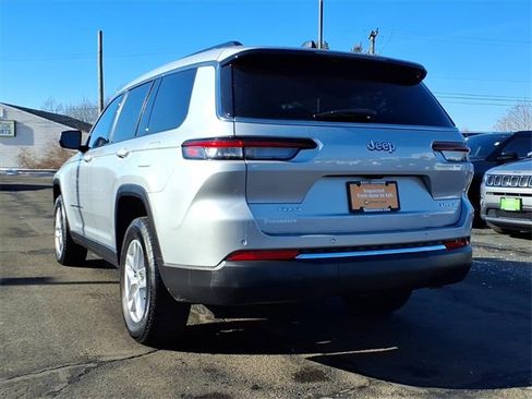 Certified 2023 Jeep Grand Cherokee L Laredo image 5