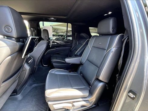 Used 2022 Cadillac Escalade ESV Sport w/ Touring Package RWD image 35