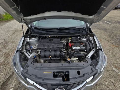 Used 2019 Nissan Sentra S FWD image 30