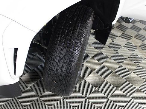 Certified 2024 Toyota Tacoma SR5 image 15