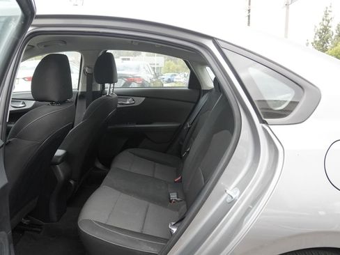 Used 2023 Kia Forte LXS FWD image 18