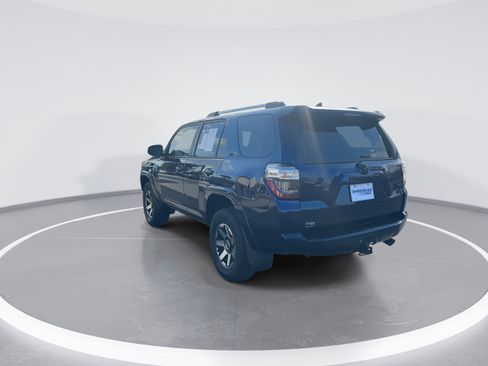 Used 2022 Toyota 4Runner SR5 Premium image 7