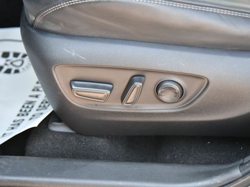 Used 2023 Toyota RAV4 XLE Premium FWD image 17