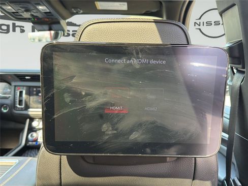 Used 2023 GMC Yukon XL Denali w/ Denali Reserve Package AWD/4WD image 47
