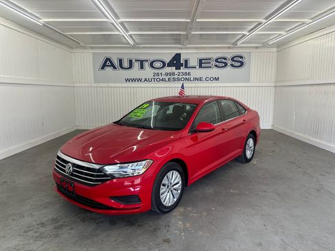 Used 2019 Volkswagen Jetta SE image 1