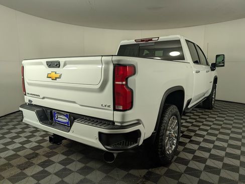 New 2025 Chevrolet Silverado 2500 LTZ w/ Z71 Chrome Sport Edition image 7