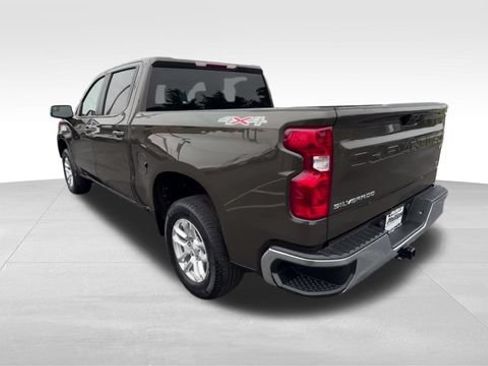 Certified 2023 Chevrolet Silverado 1500 LT AWD/4WD image 4