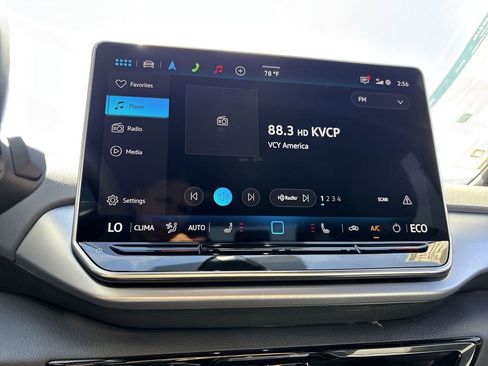 New 2026 Volkswagen ID.4 Pro RWD image 21