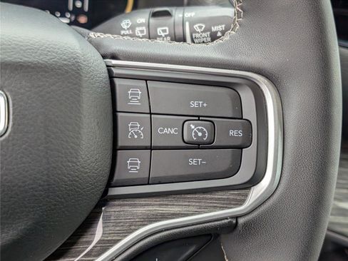 Used 2022 Jeep Wagoneer Series II image 25