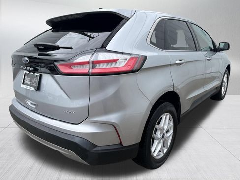 Used 2022 Ford Edge SEL AWD/4WD image 9