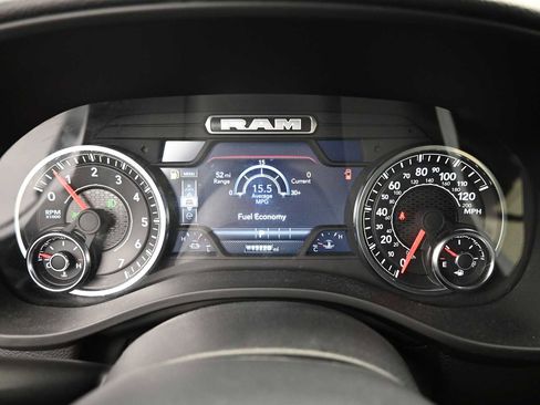 Used 2025 RAM 1500 Big Horn AWD/4WD image 7