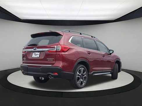 New 2026 Subaru Ascent Limited image 7