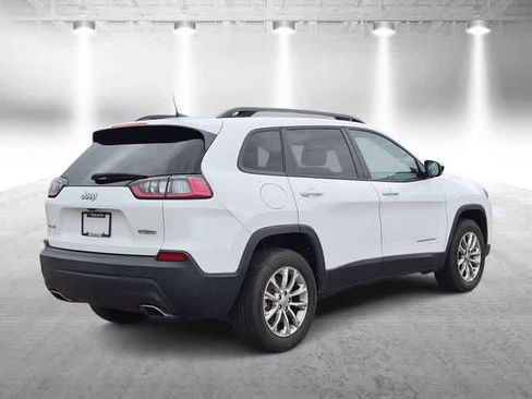 Used 2022 Jeep Cherokee Latitude Lux w/ Sun & Sound Group AWD/4WD image 8