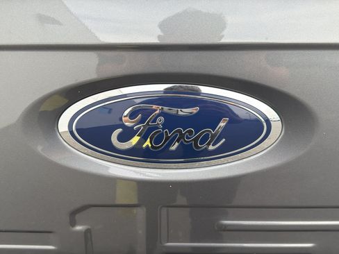 Used 2023 Ford F150 XLT AWD/4WD image 8