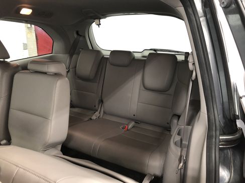 Used 2012 Honda Odyssey EX-L image 9