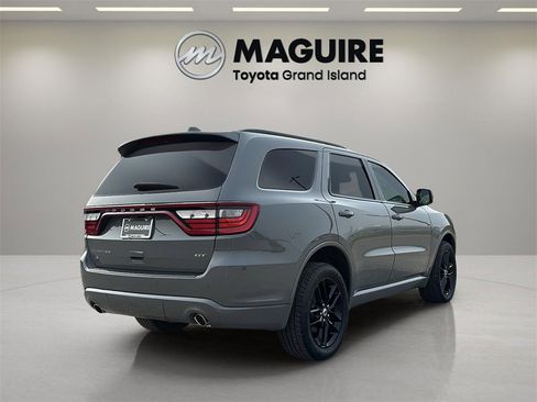 Used 2022 Dodge Durango GT image 6