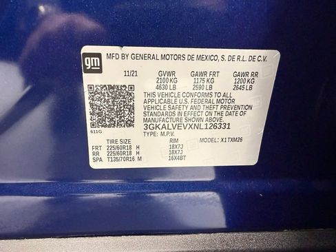 Used 2022 GMC Terrain SLT w/ LPO, Floor Liner Package image 15