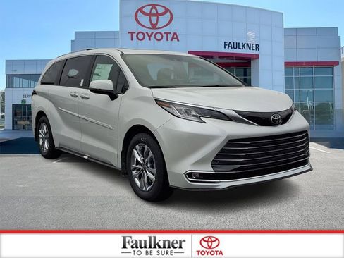 New 2026 Toyota Sienna Limited image 1