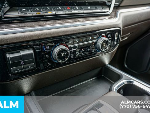 Used 2025 Chevrolet Silverado 1500 LTZ w/ LTZ Convenience Package II RWD image 45