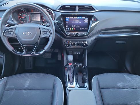 Used 2023 Chevrolet TrailBlazer RS w/ Sun and Liftgate Package image 20