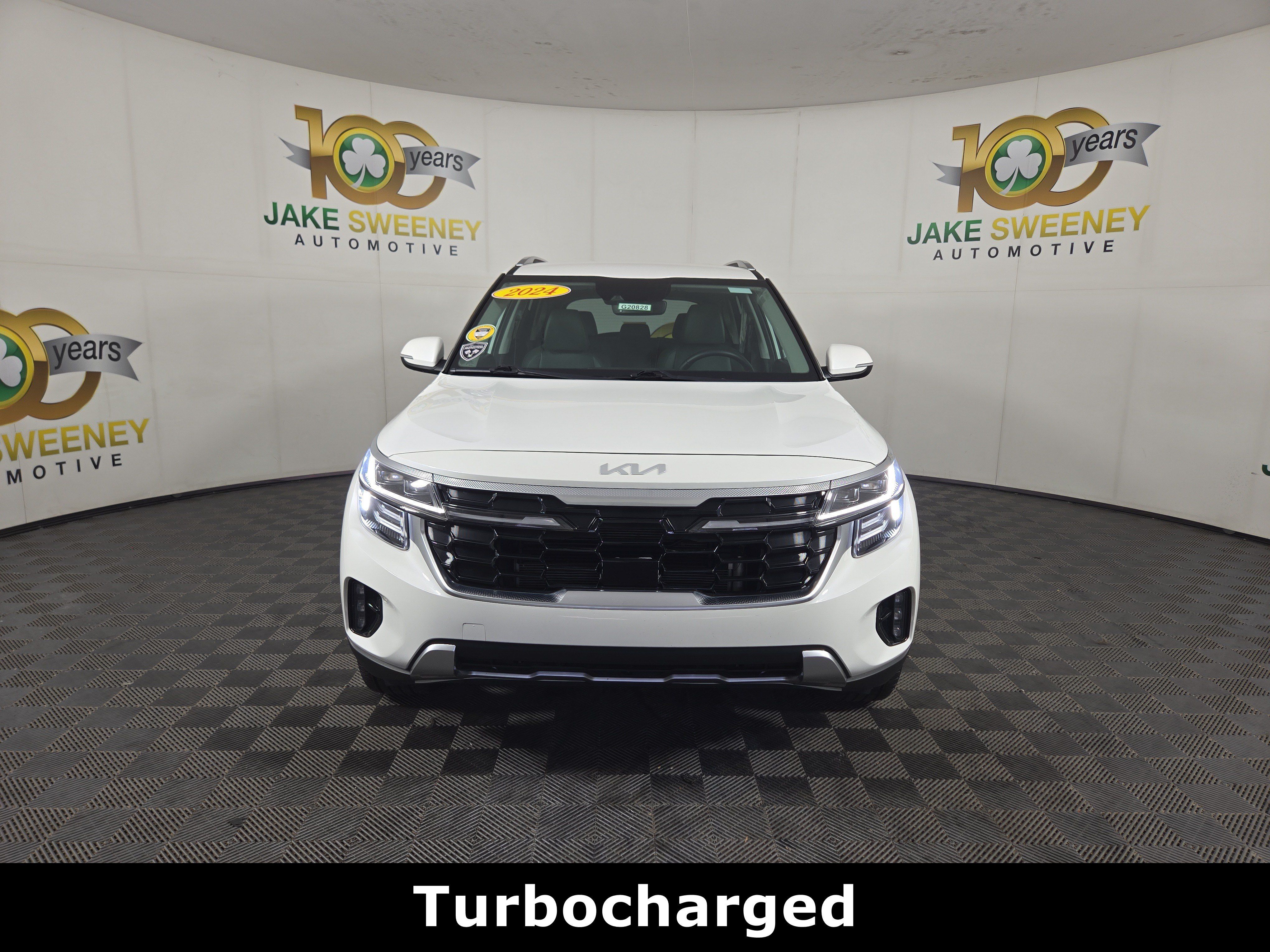 Used 2024 Kia Seltos SX AWD/4WD image 2