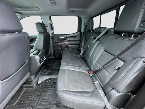 Used 2021 GMC Sierra 1500 Denali AWD/4WD image 16