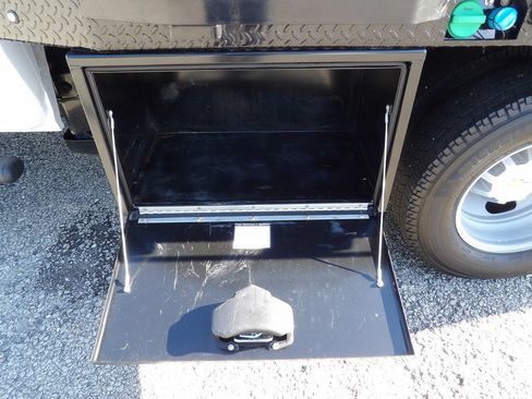 Used 2025 Chevrolet Silverado 3500 W/T w/ WT Convenience Package AWD/4WD image 50