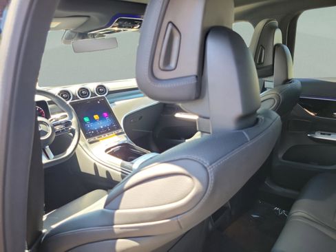 Certified 2026 Mercedes-Benz GLC 300 image 6