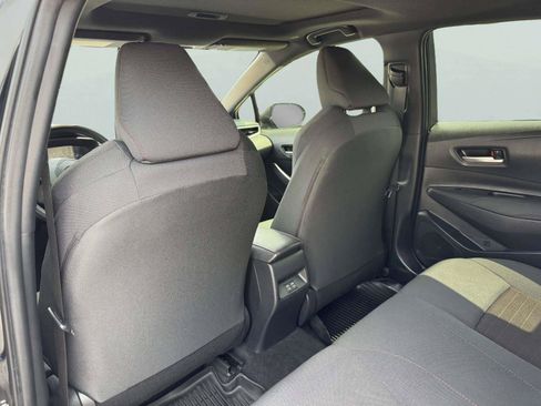 Used 2023 Toyota Corolla SE w/ SE Premium Package FWD image 40