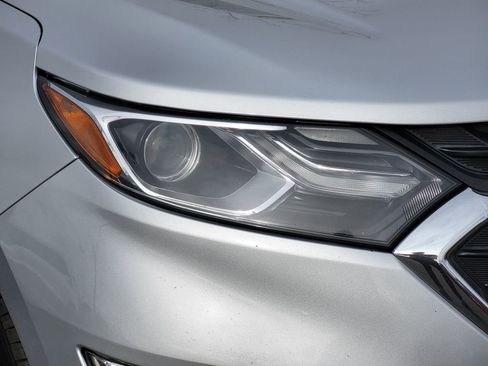 Used 2018 Chevrolet Equinox LS image 27