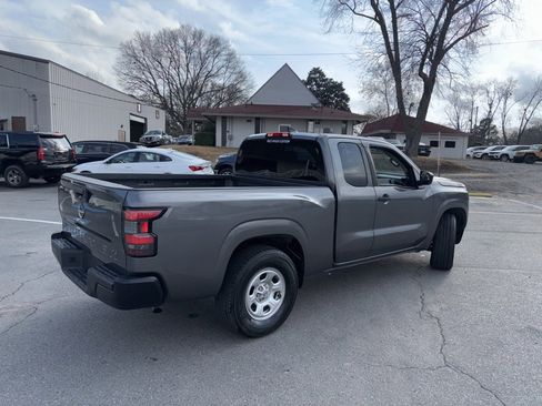 Used 2022 Nissan Frontier S image 5