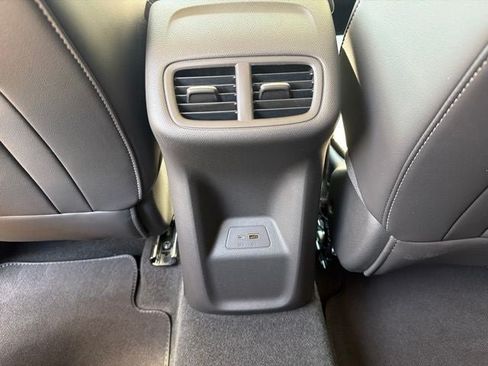 Used 2024 Buick Envision Preferred AWD/4WD image 21