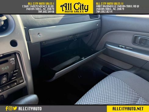Used 2003 Nissan Frontier SE RWD image 35