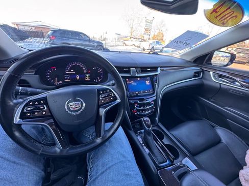 Used 2014 Cadillac XTS Luxury w/ Driver Awareness Package image 23