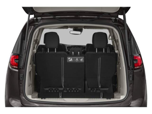 Certified 2023 Chrysler Pacifica Limited FWD image 11