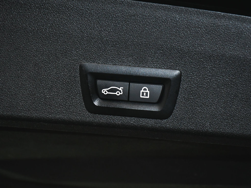 Used 2023 BMW XM AWD/4WD image 69