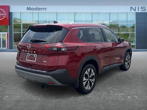 Certified 2023 Nissan Rogue SV w/ SV Premium B Package FWD image 5