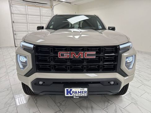 New 2026 GMC Canyon Elevation w/ Convenience Package image 32