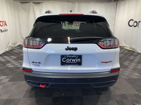 Used 2023 Jeep Cherokee Trailhawk image 6