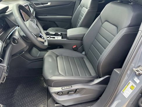New 2026 Volkswagen Atlas Cross Sport SEL R-Line AWD/4WD image 11