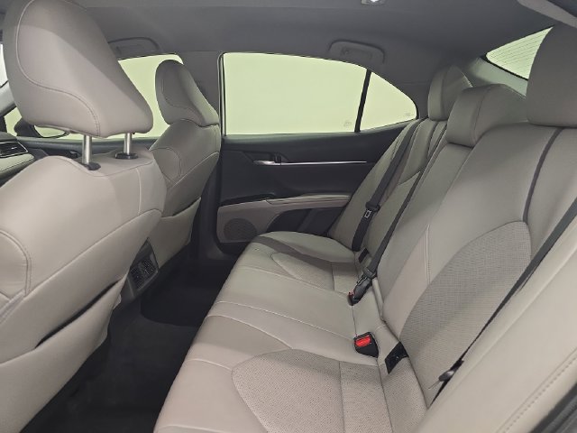 Used 2023 Toyota Camry XSE FWD image 16