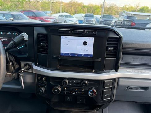 Used 2024 Ford F250 XL w/ STX Appearance Package AWD/4WD image 19