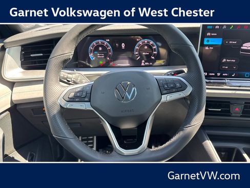 New 2026 Volkswagen Tiguan SE R-Line AWD/4WD image 14