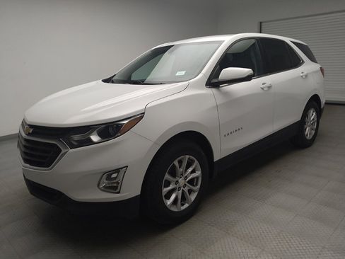 Used 2019 Chevrolet Equinox LT AWD/4WD image 2