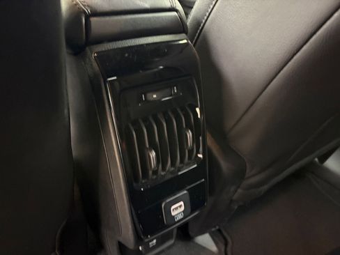 Used 2025 Jeep Compass Limited AWD/4WD image 22