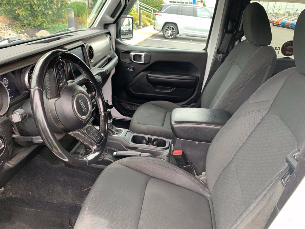 Used 2021 Jeep Gladiator Sport AWD/4WD image 5