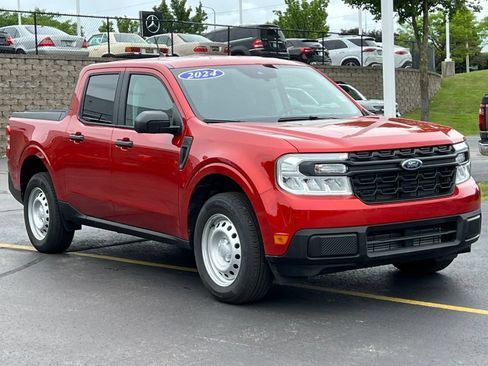 Used 2024 Ford Maverick XL w/ Equipment Group 100A Standard AWD/4WD image 31