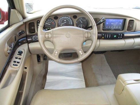 Used 2004 Buick Le Sabre Limited w/ Celebration Edition Package FWD image 18