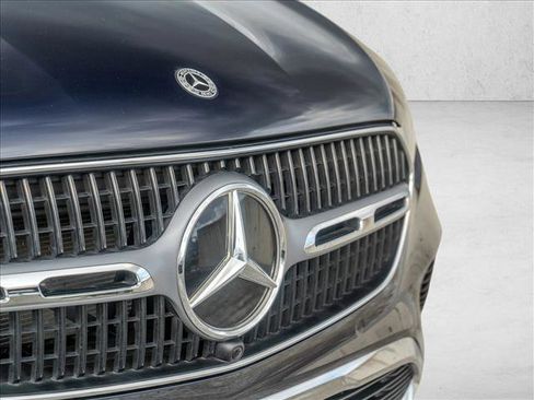 Certified 2024 Mercedes-Benz GLC 300 4MATIC image 7